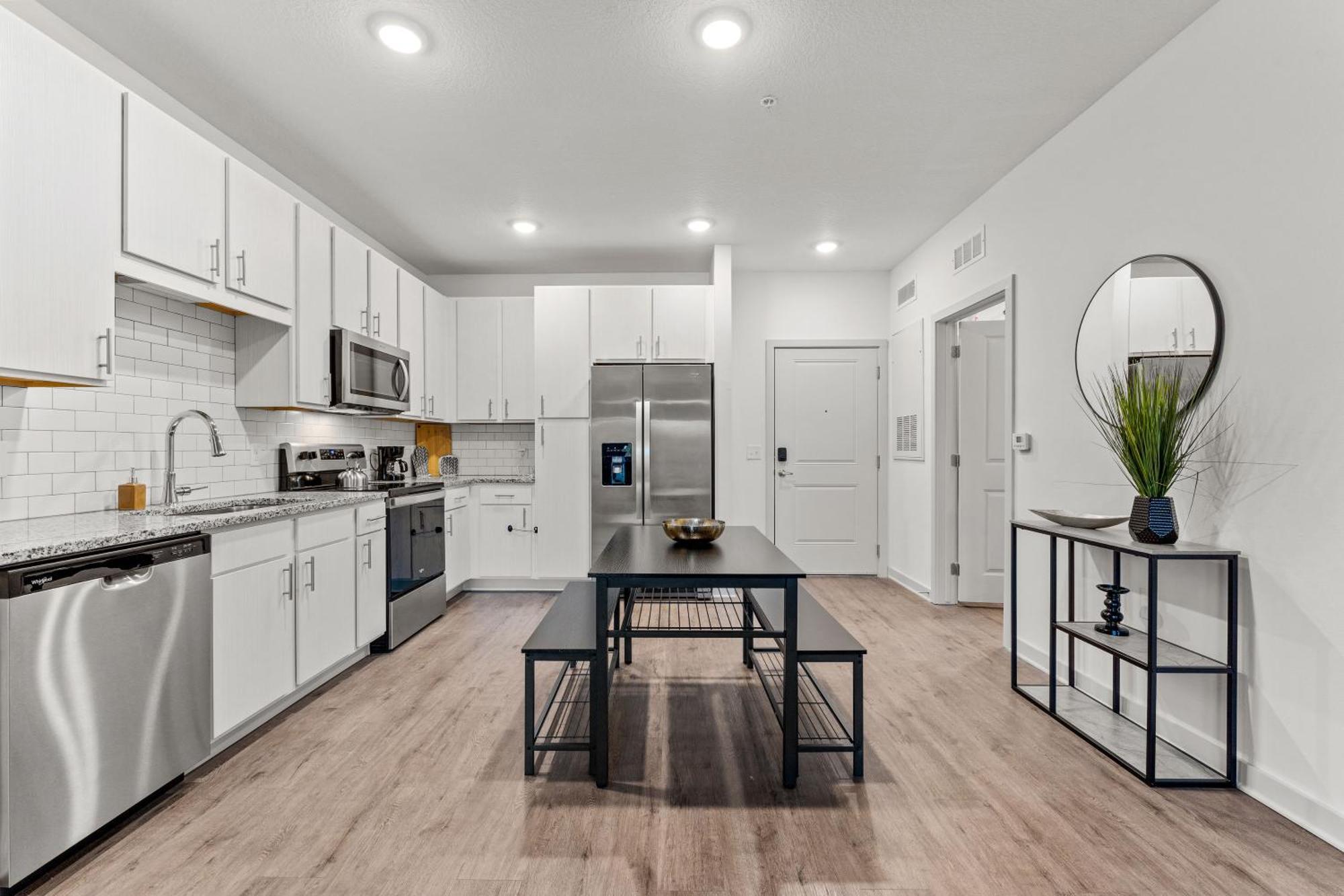 Complete Apartment ,10 Min To Parks Pets Allowed, Resort-Style Amenities Orlando Exterior photo